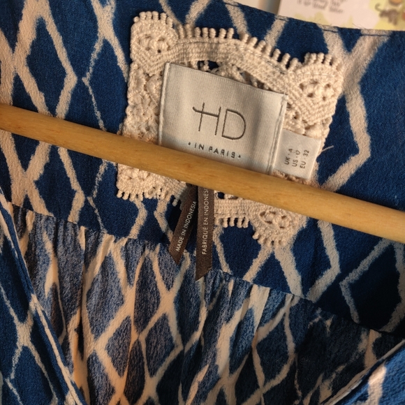 Stunning HD in Paris Anthropologie dress - Picture 2 of 5